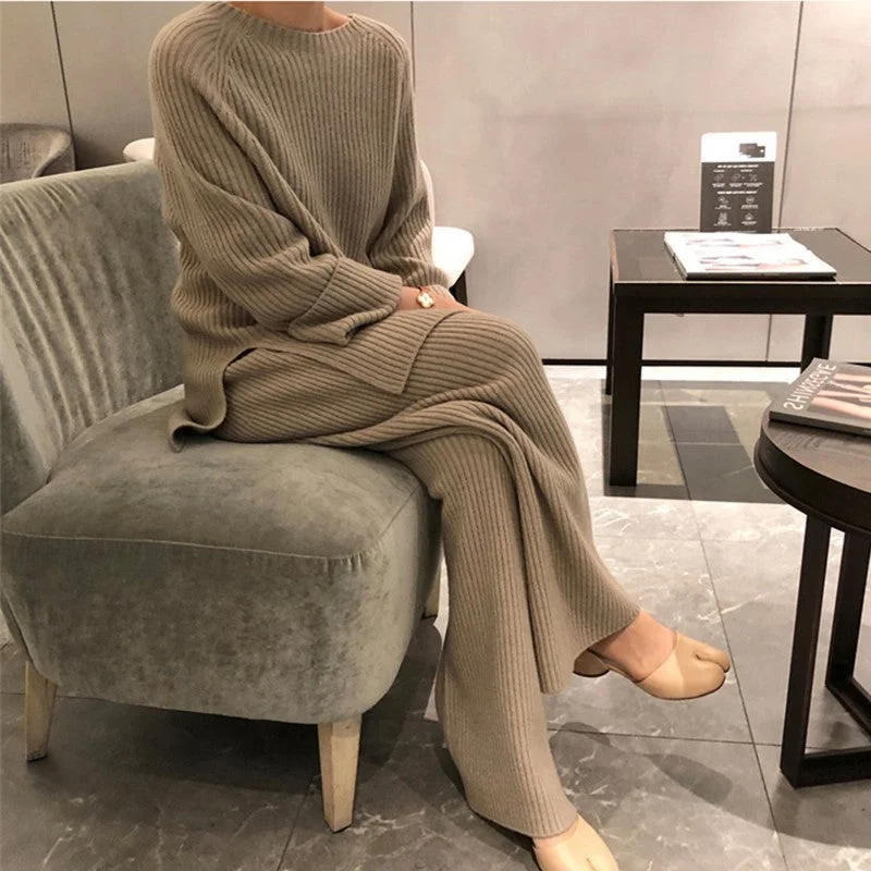 Plus size women's European and American fashion knitted suit women's autumn and winter new temperament loose sweater wide-leg pants two-piece set for women