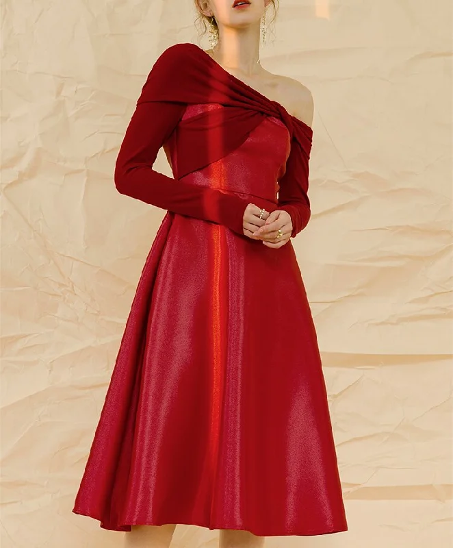 Red Design Sense Party Dress Mid-length Waist Slim Long-sleeved Slant-neck Off-shoulder Dress Women's High-end Tunics Designer luxury Red Design Sense Party Dress Mid-length Waist Slim Long-sleeved Slant-neck Off-shoulder Dress Women's High-end Tunics Designer luxury